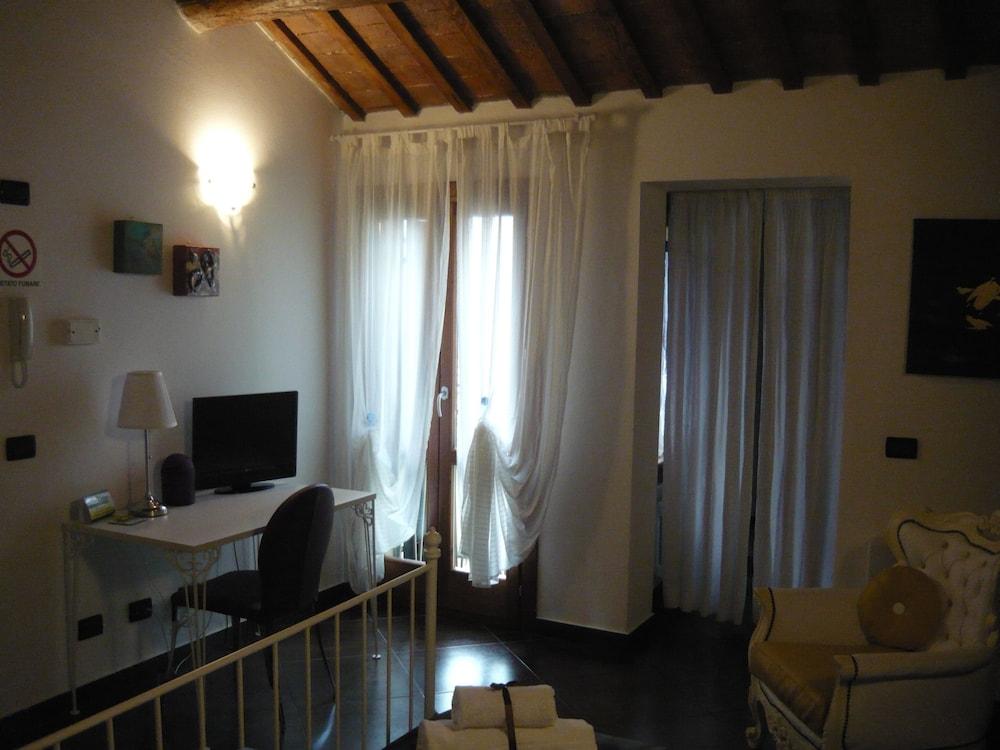 L'Ippogrifo Apartment Ferrara Exterior photo